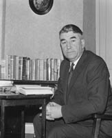 Dr Bryan MacMahon